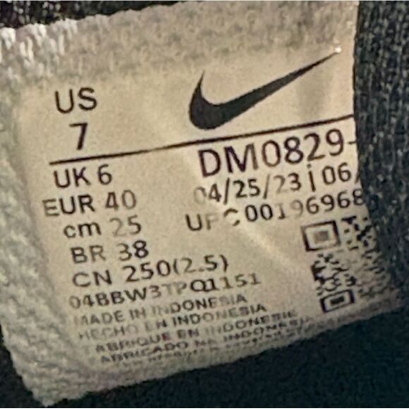 Size 7 - Men’s Nike Air Max Alpha mica Green shoes - Picture 8 of 8